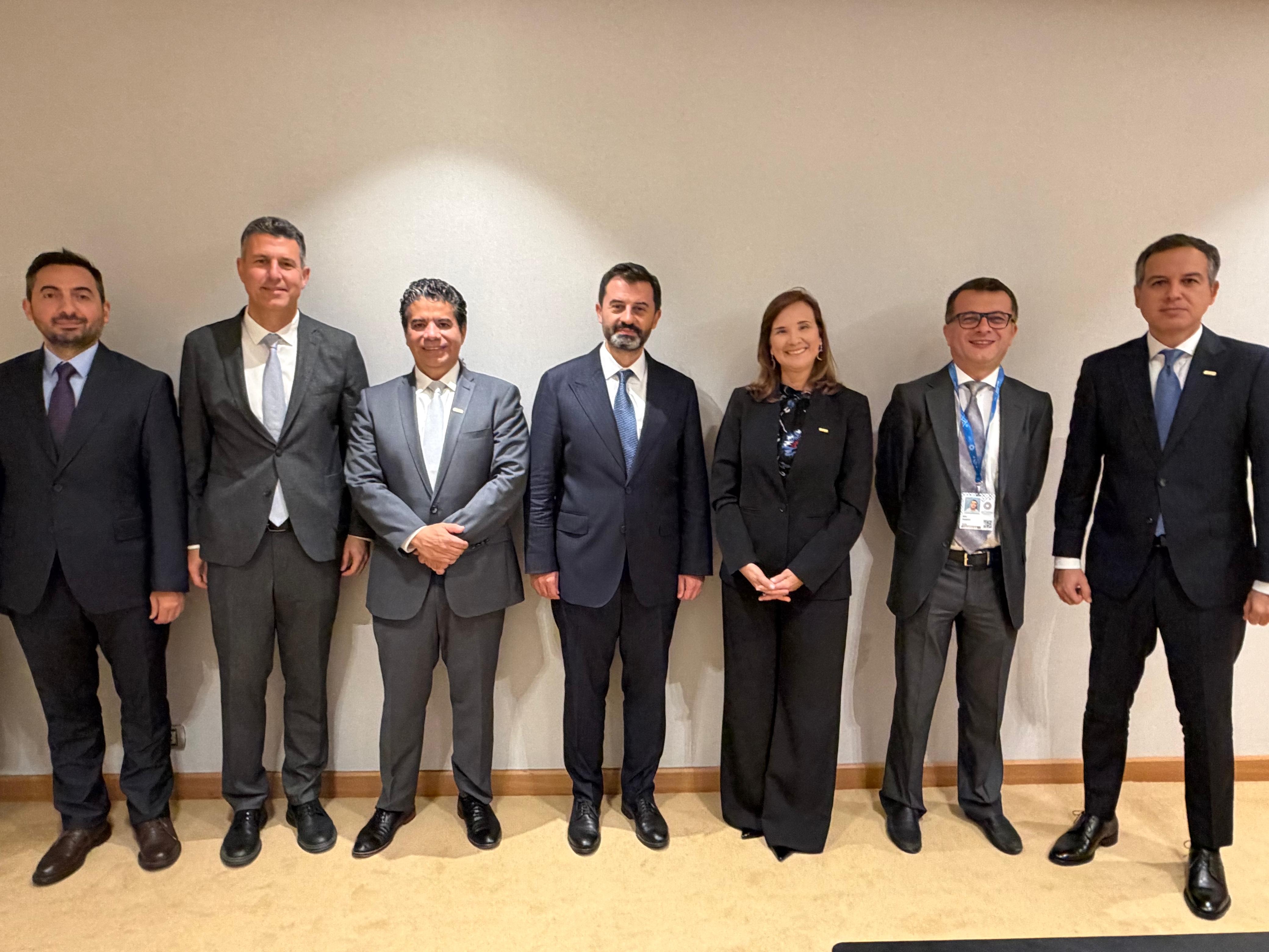 BSTDB President Dr. Serhat Köksal with BCIE Executive President Gisela Sánchez Maroto, Executive Vice President José Guillermo Guerrero and representatives of both institutions during the 2026 World Bank Group–IMF Annual Meetings in Bangkok.