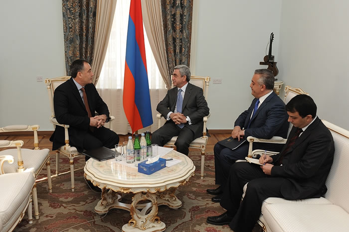 president_visits_armenia_2010_1.jpg